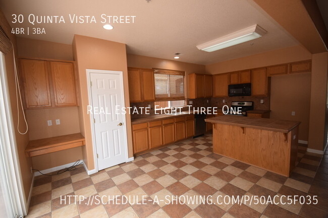 Foto del edificio - Seaview Ranch 4 bedroom 3 bath + 2nd story...