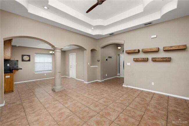 Foto del edificio - 110 San Marcos Ave