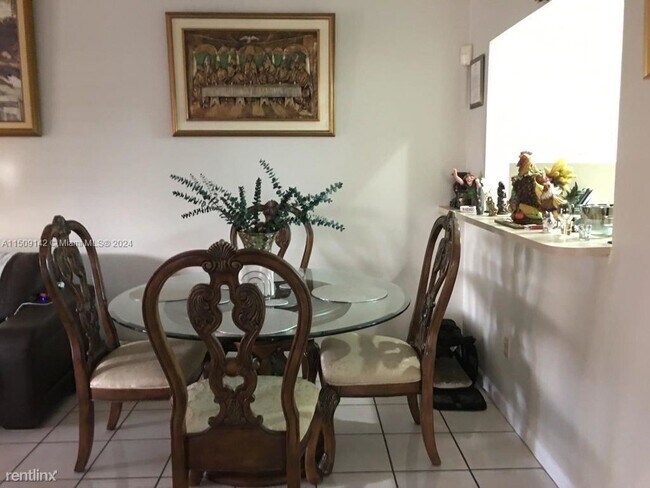 Foto del edificio - 3 br, 2 bath House - 8748 SW 114th Pl