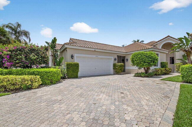 Building Photo - 4465 Barclay Fair Way