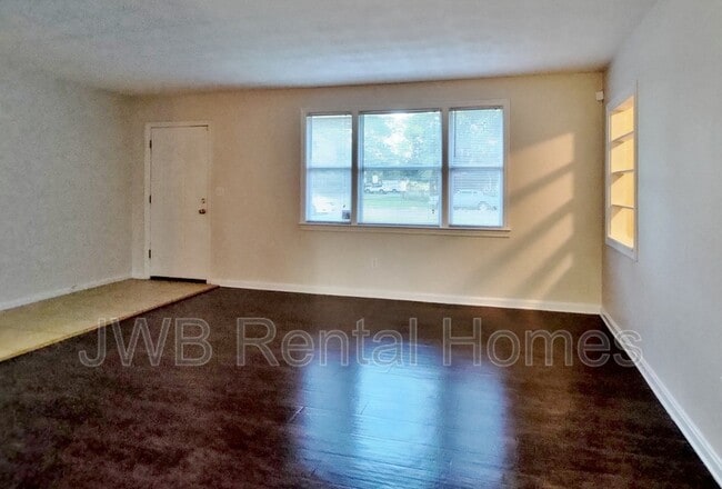 Building Photo - 1262 Wainwright Dr
