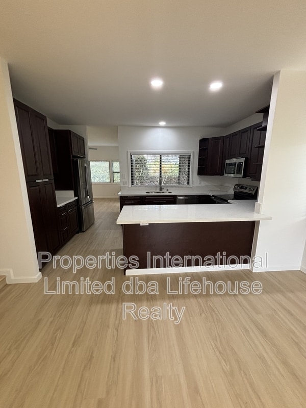 Building Photo - 95-797-797 Lanipaa St