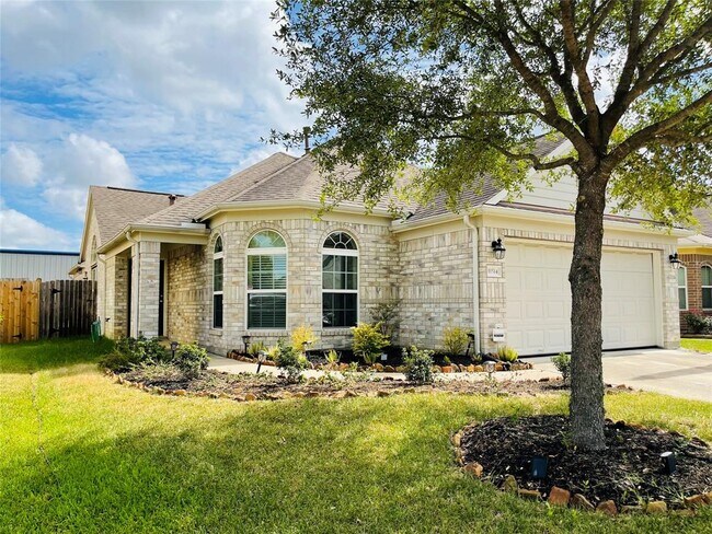 Building Photo - 11514 Dahlia Dale Dr