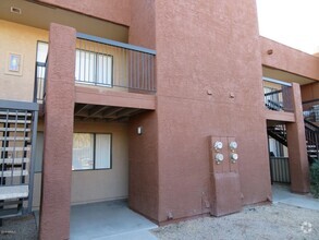 Building Photo - 3810 N Maryvale Pkwy