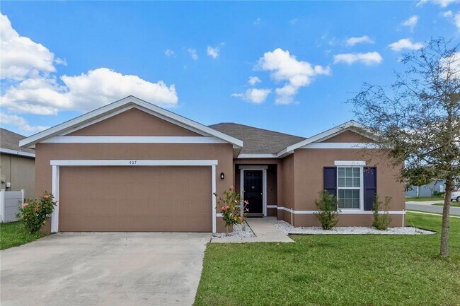 Building Photo - Single family home now available!