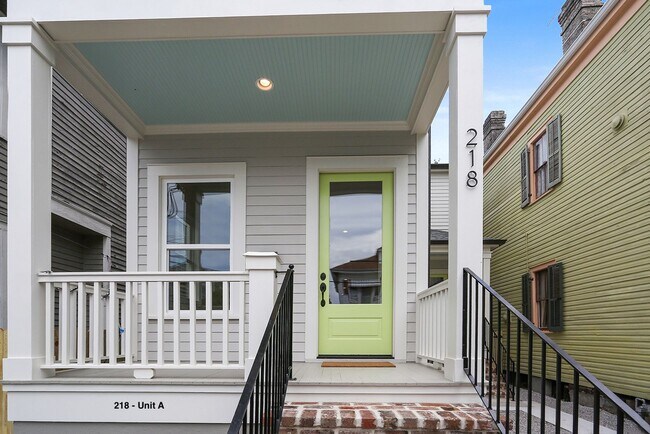 Building Photo - 218 S Gayoso St
