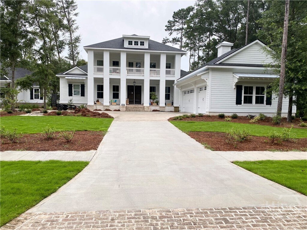 Foto principal - 437 Bear River Dr