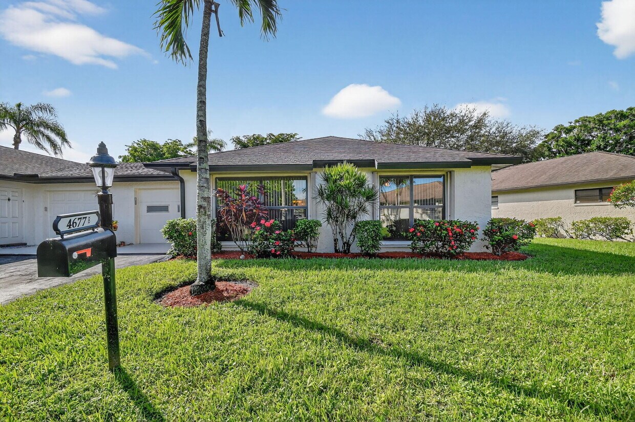 Primary Photo - 4677 Robinwood Cir