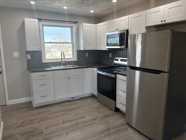 Foto del edificio - 3140 Springmill West Rd