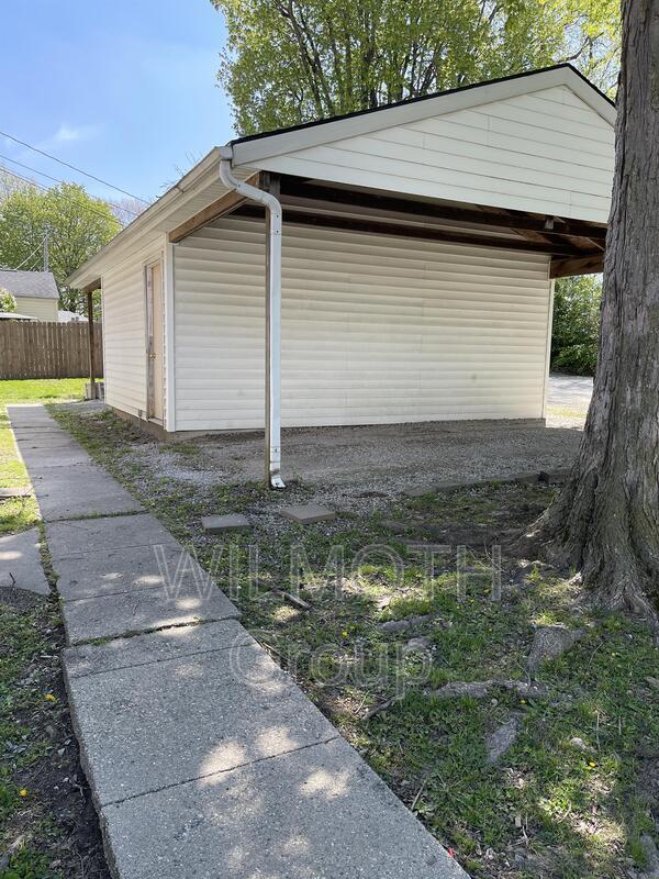 Foto del edificio - 801 E Main St