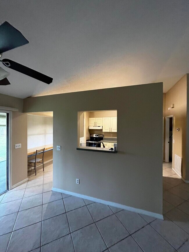 Foto del edificio - 1217 SW Fletcher Ln