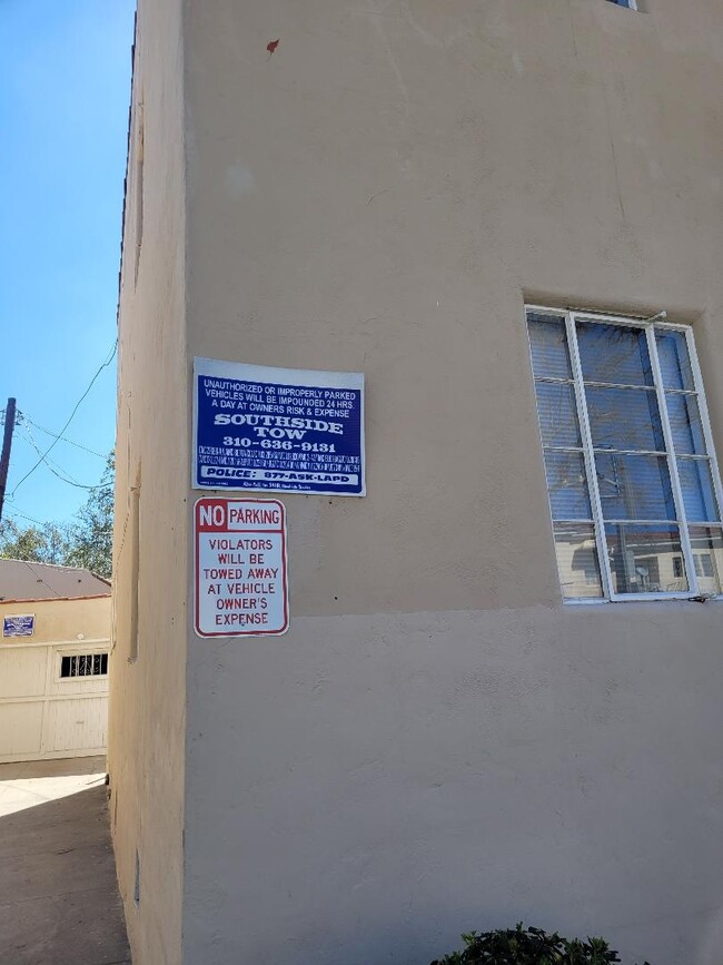 Foto del edificio - 4180 Garthwaite Ave