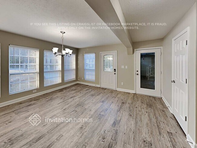 Foto del edificio - 911 Highland Terrace NE