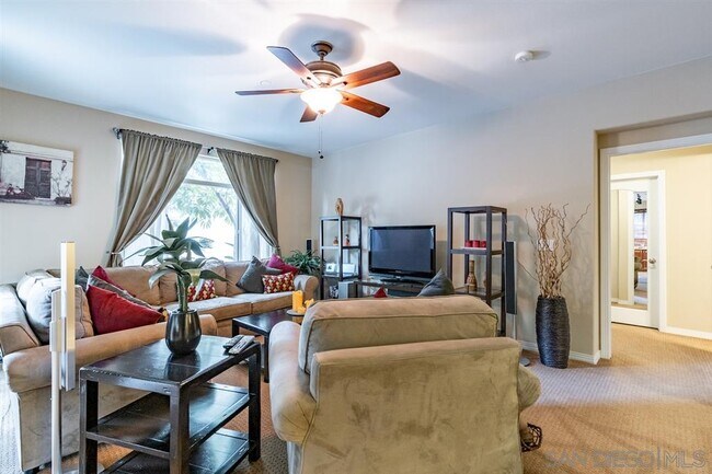 Foto del edificio - 8211 Station Village Ln