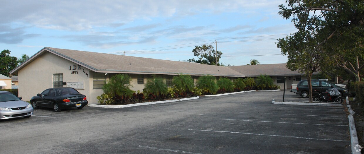Primary Photo - I.d.e. Apartments