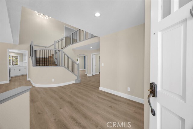 Foto del edificio - 5700 Torrey Pine Pl
