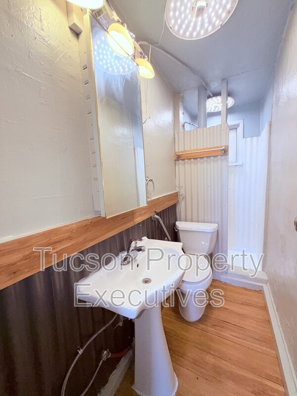 Foto del edificio - 234 E 32nd St