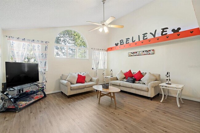 Foto del edificio - 2735 N Poinciana Blvd