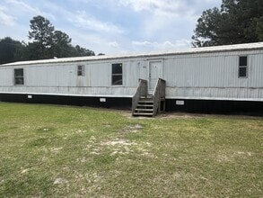 Building Photo - 1041 Meekins Rd