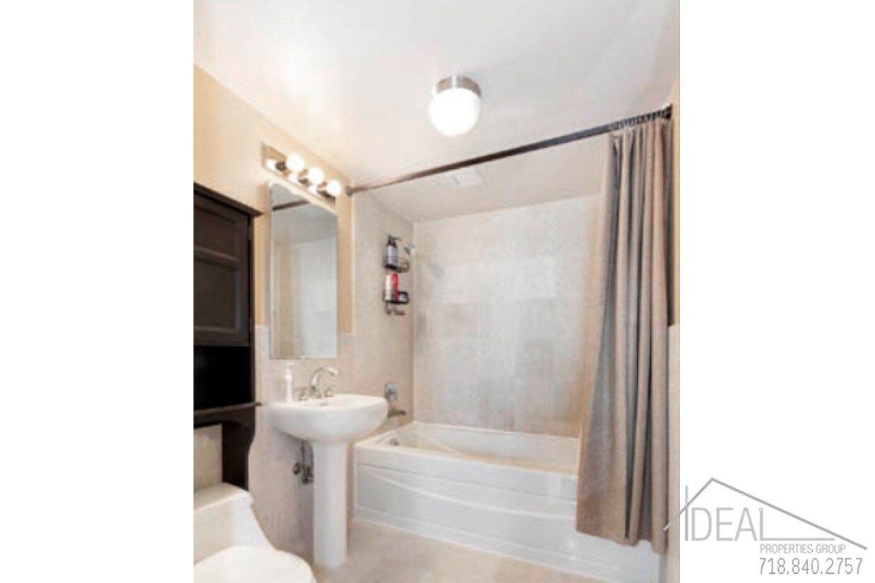 Foto principal - 380 Lenox Ave