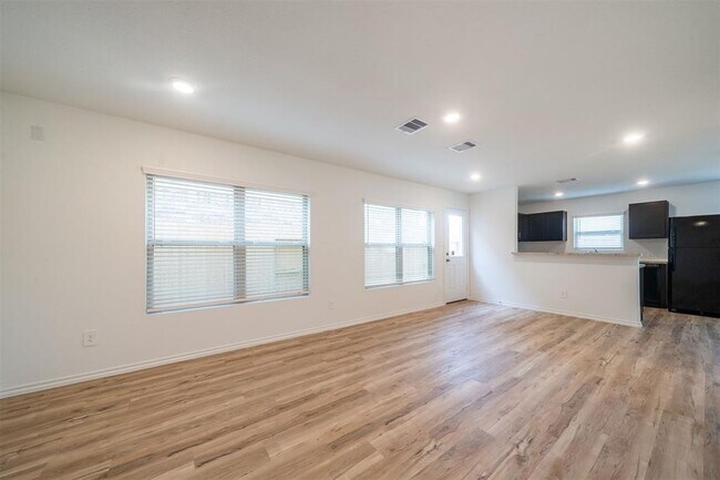 Foto del edificio - 32627 Orchard Haze Dr