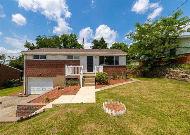 Building Photo - 512 Colonial Manor Rd