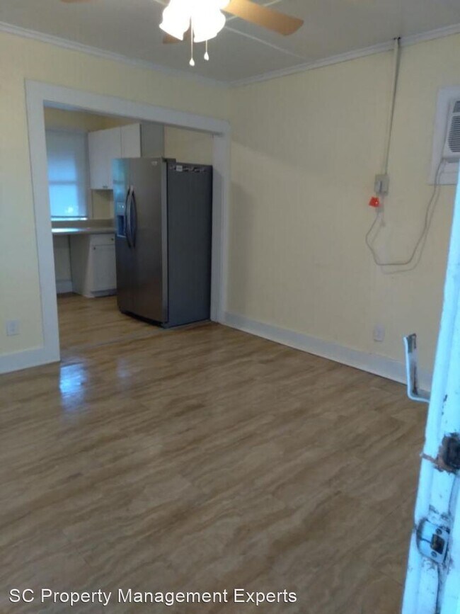 Building Photo - 1 br, 1 bath House - 2008 Leland Ave Unit D