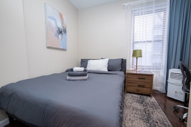 Foto del edificio - 5 W 101st St