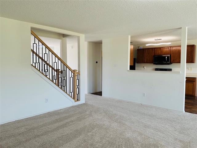 Building Photo - 765 Lowe Dr