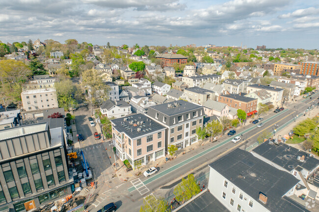 Neighborhood Context - 593 Somerville Ave