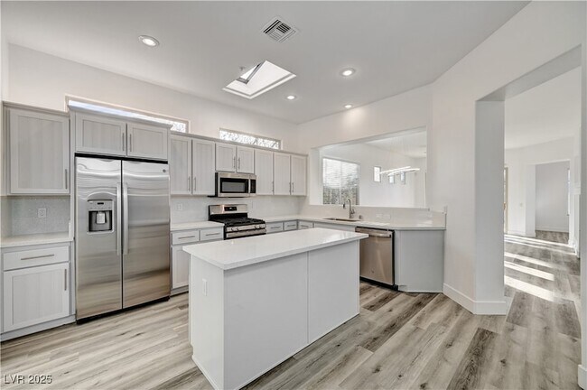 Building Photo - 23 Brandermill Dr