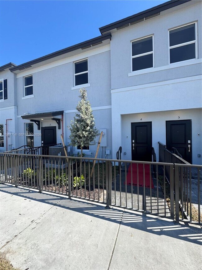 Building Photo - 12420 SW 248th St