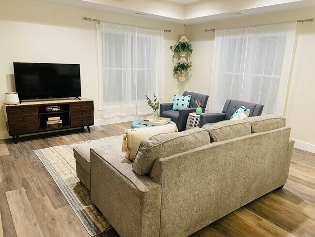 Foto del edificio - 508 S Lake Ave