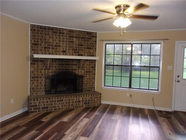 Building Photo - 4368 Fathbrook Ln