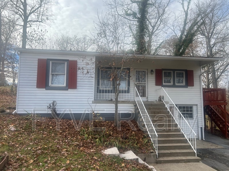 4450 Galbraith School Rd, Knoxville, TN 37920 House Rental in