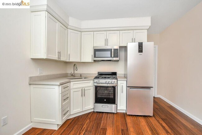 Cocina comedor - 886 Pine St