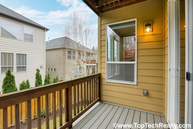 Foto del edificio - Popular Bauer Highlands 3 BD* 2.5 BA* Sing...
