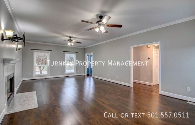 Building Photo - 4314 Old Oak Dr