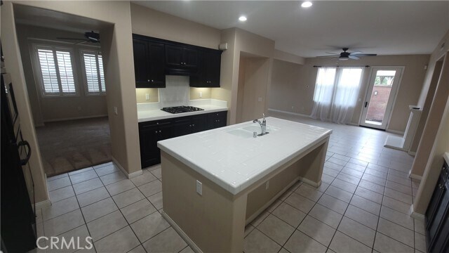 Building Photo - 8625 Candlewood St