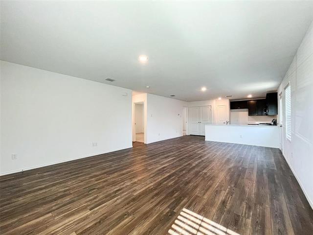 Foto del edificio - 7413 Jackrabbit Ave