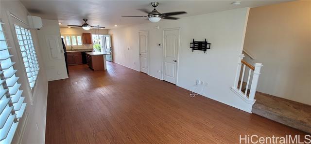 Building Photo - 840 Kakala St