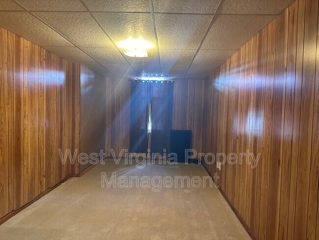 Foto del edificio - 221 Temple St