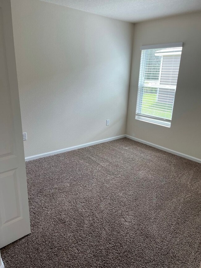 Building Photo - New updated home with a fenced in yard!