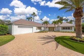 Building Photo - 4455 Gordon Dr