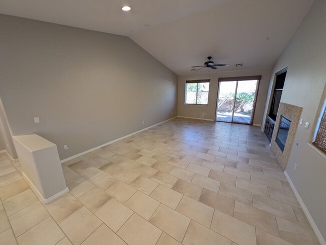 Building Photo - 1045 Ambrosia Dr