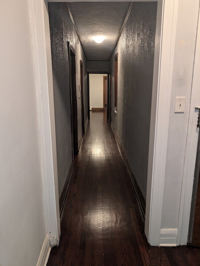 Foto del edificio - 1221 S Avers Ave