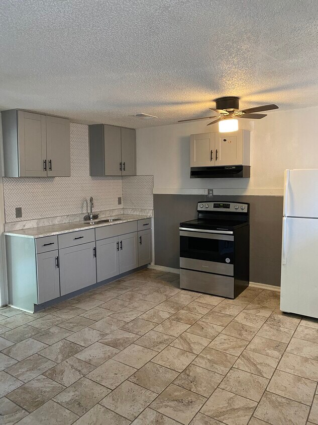 8339 White Settlement Rd Unit A, White Settlement, TX 76108