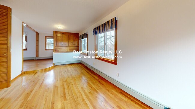 Foto del edificio - 66 Sagamore Ave