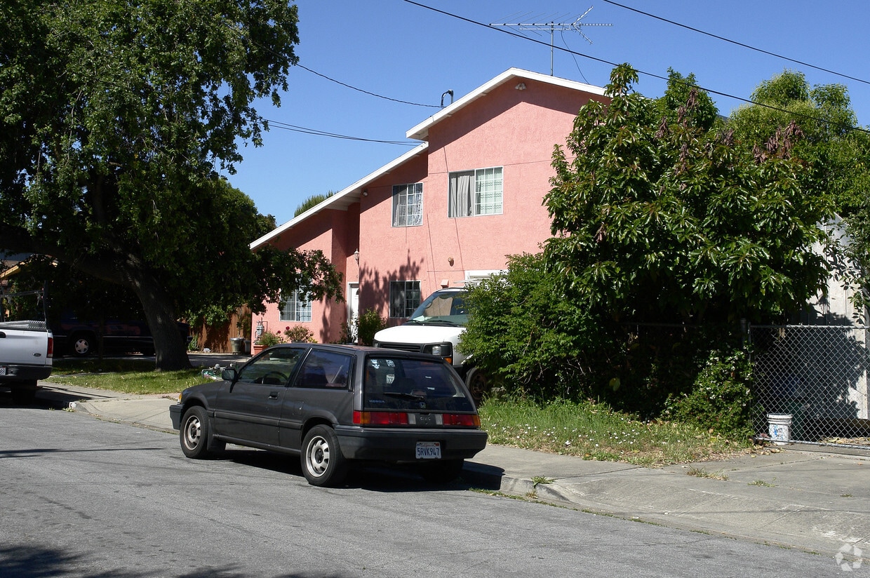 Foto principal - 685 4th Ave