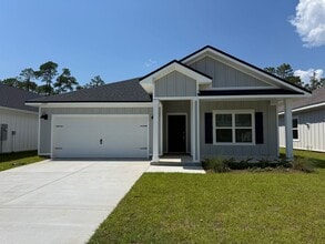 Building Photo - 2005 Wiregrass St